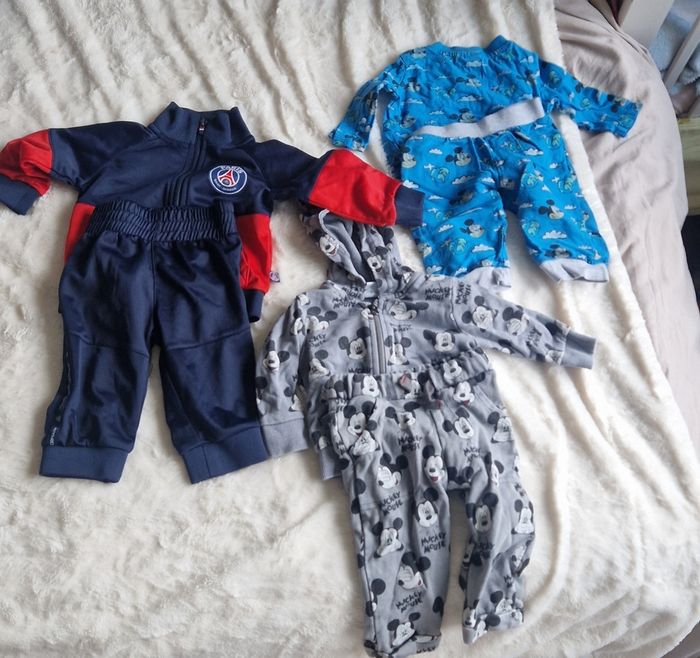 6 mois garcons - photo numéro 7