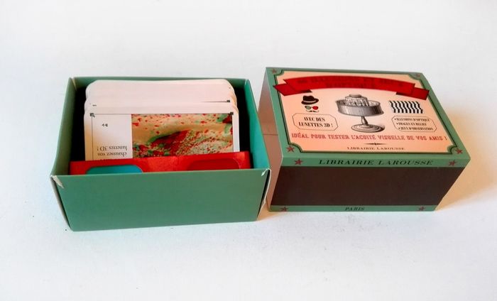 Jeu de découverte coffret boite de jeu "60 illusions et jeu d' optique" Larousse