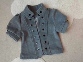 Veste manches courtes