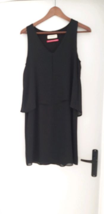 Robe taille 36 de chez nafnaf