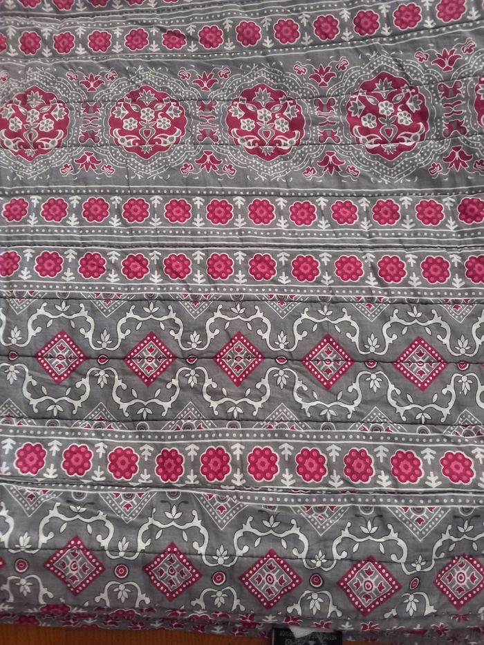 Plaid 144x144 cm. - photo numéro 2