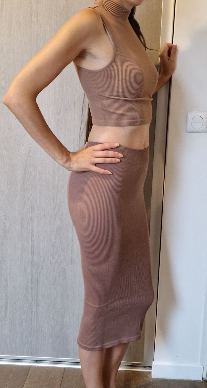 Ensemble haut et jupe zara taille M/L - photo numéro 5