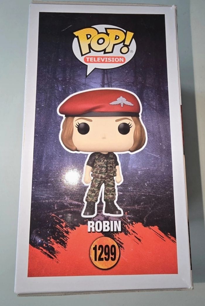 Funko pop Robin stranger things 1299 - photo numéro 4