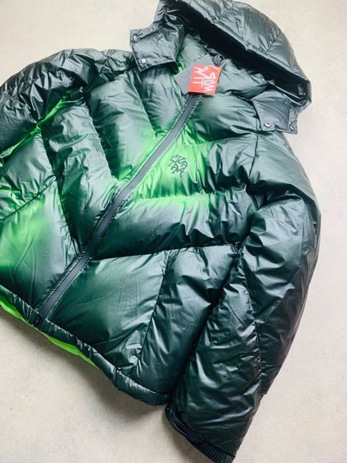 Doudoune Puffer Mertra Thermoreactive | Taille M | kaki qui devient vert | neuve | streetwear y2k - photo numéro 2