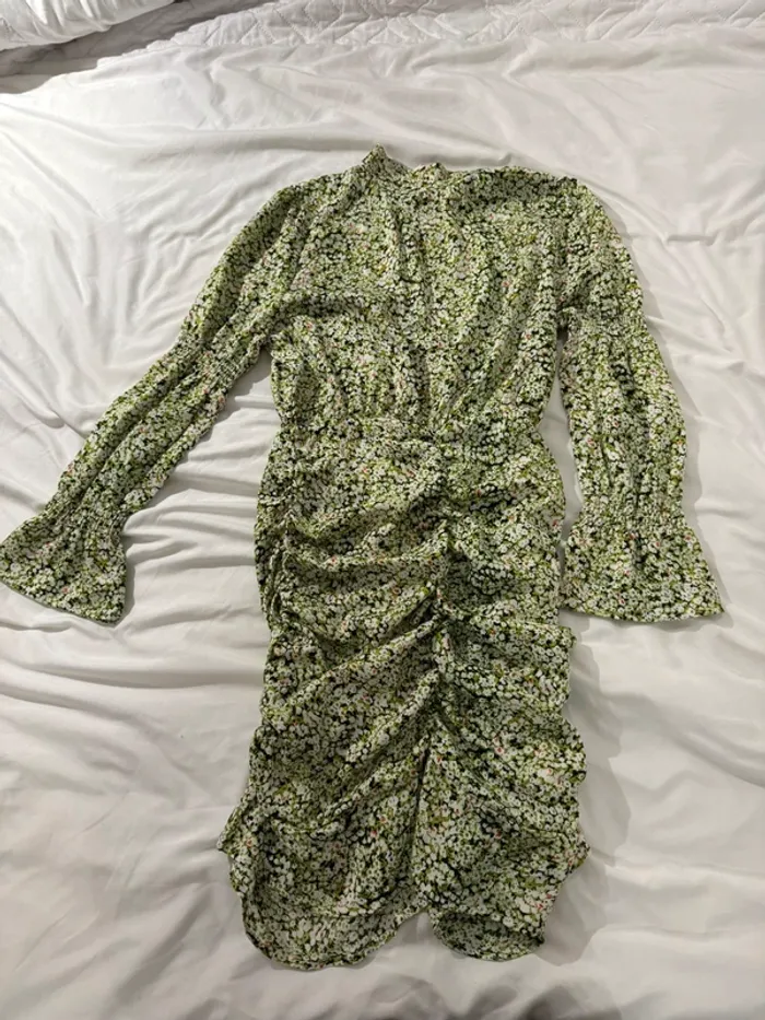 Robe fleuri - photo numéro 2