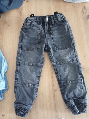 Jean taille 4 ans 