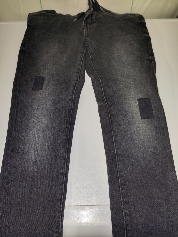 Jean noir skinny 8 ans Kiabi - photo numéro 4