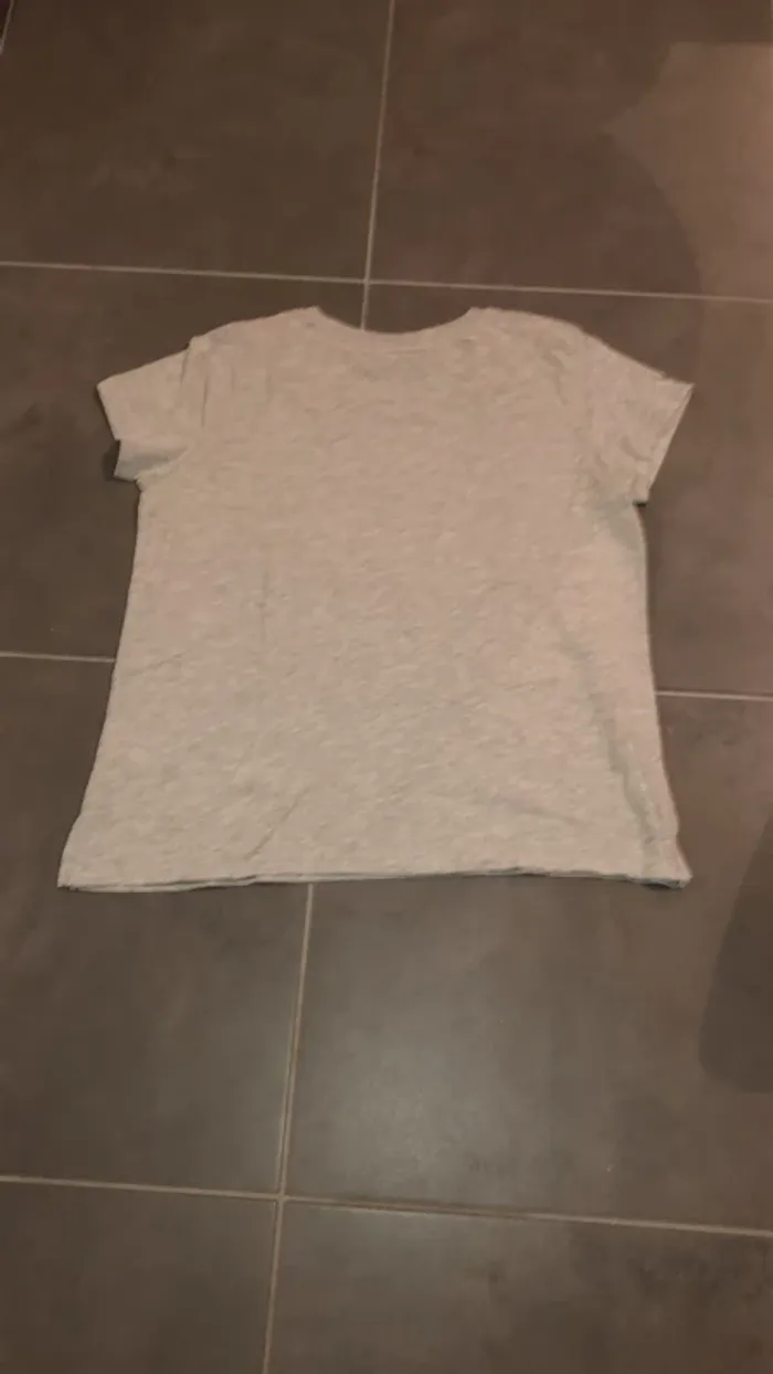 T shirt - photo numéro 4