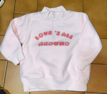 Sweat polaire couleur rose tout doux taille 9 mois