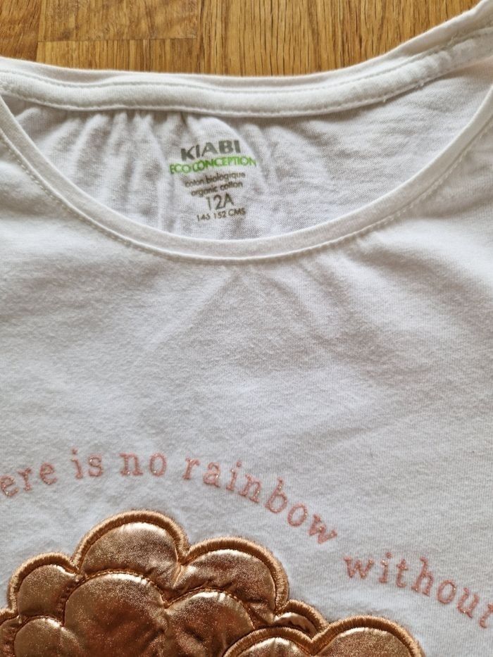 T-shirt manche longue en bon état - photo numéro 3