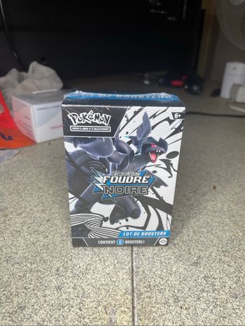 Bundle Pokémon evo 10.5 : Foudre noir scellé neuf