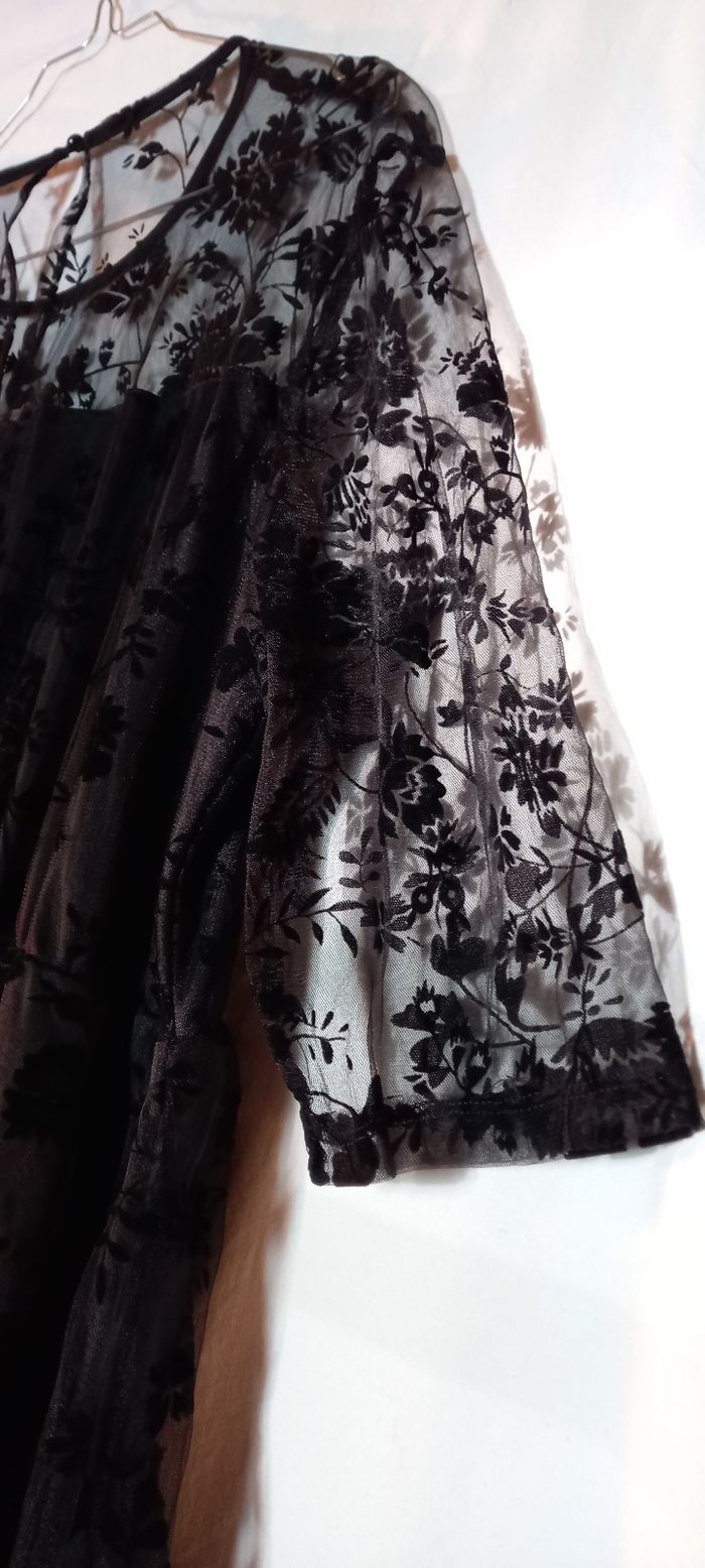 ROBE NOIRE - photo numéro 2
