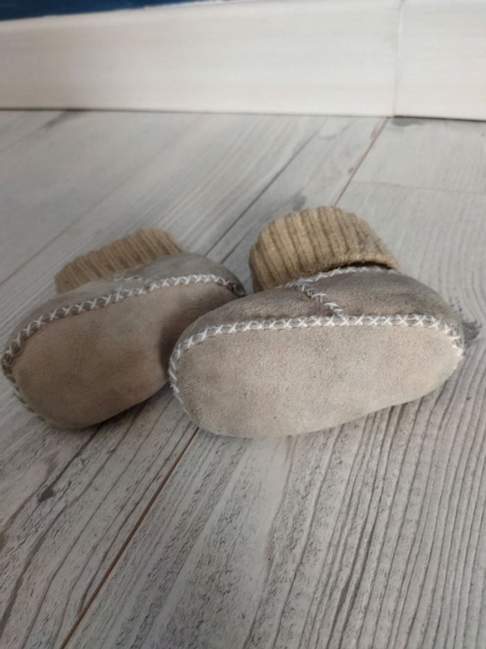 Chaussons agneau bébé - photo numéro 2