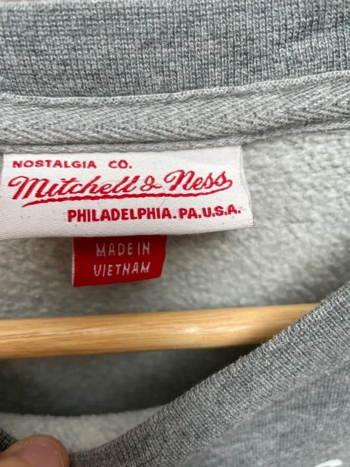 NBA Mitchell & Ness Chicago Bulls grey crewneck mens size Medium - photo numéro 6