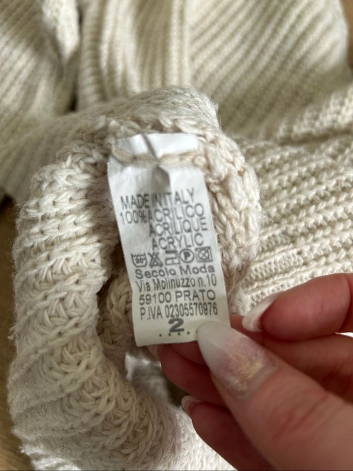 Pull beige à manches longues taille 2 TBE - photo numéro 10
