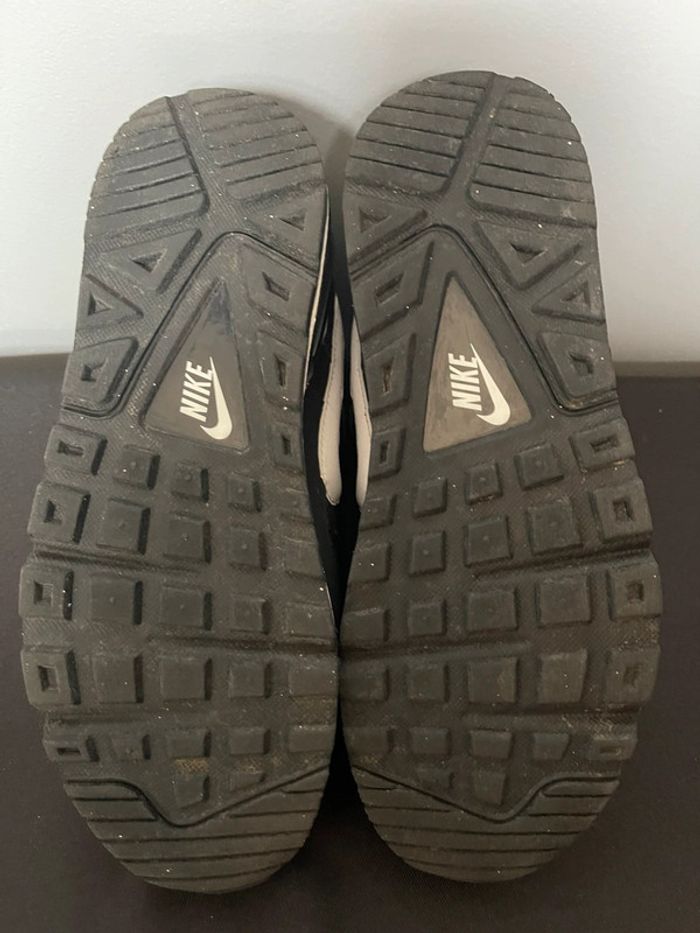 Nike air max pointure 37,5 comme neuves - photo numéro 9