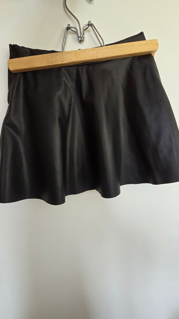 Jupe simili 7-8 ans - photo numéro 2