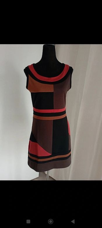 Robe noire orange