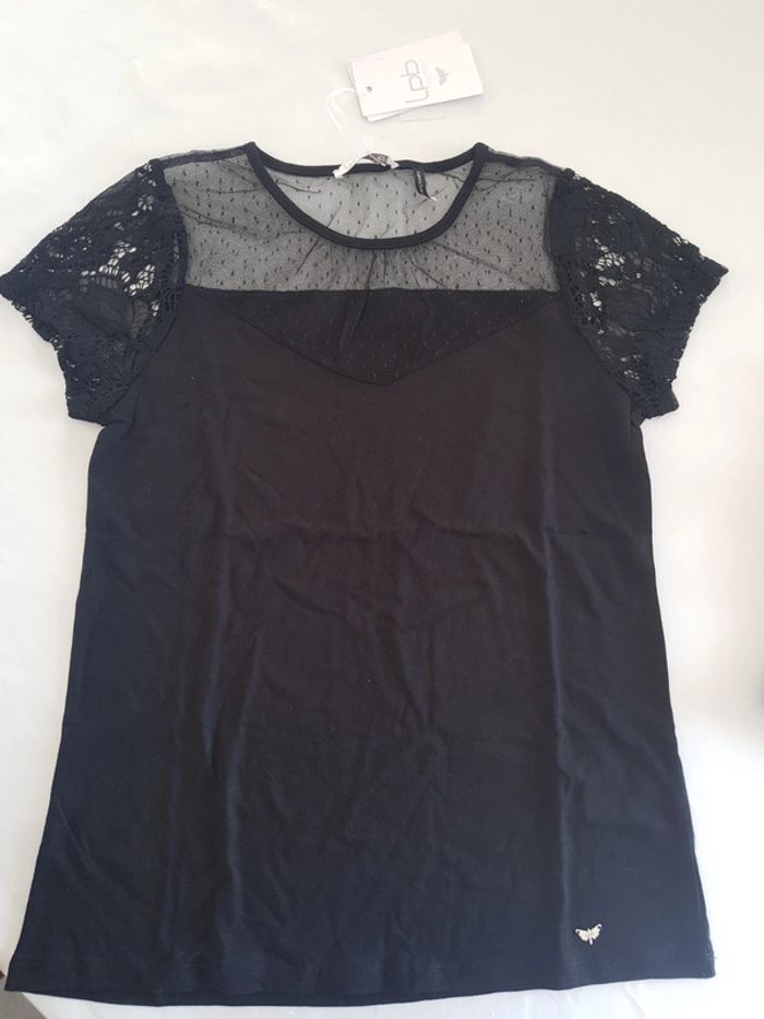 Tee shirt manches courtes neuf