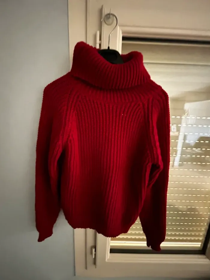 Pull col roulé