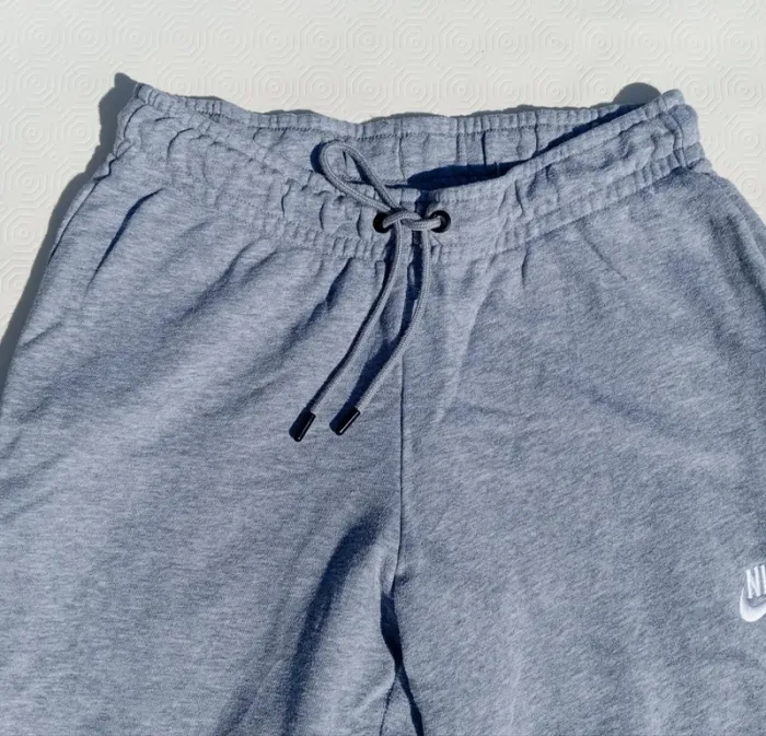 Jogging Nike Gris Taille S. Pantalon de Survêtement - photo numéro 5