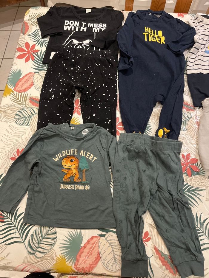 Lot de vêtements garçon printemps été taille 12 mois - photo numéro 2