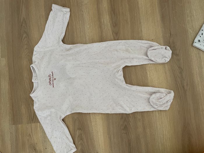 Lot pyjamas 12 mois - photo numéro 5