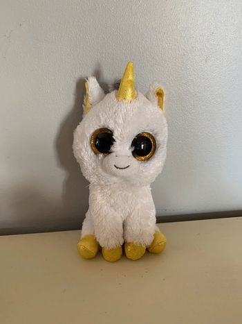Doudou licorne
