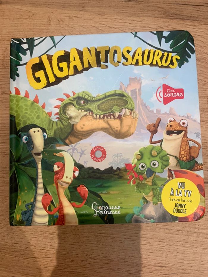 Livre son Gigantosaurus