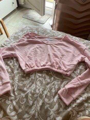 Pull court rose bershka xs