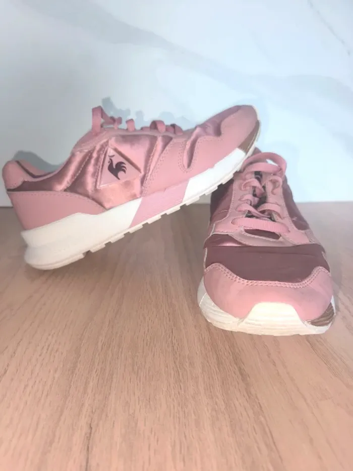 Baskets Le Coq Sportif roses satinées – T38 (sans boîte)