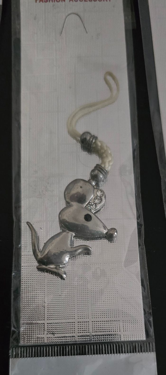 Accessoires téléphone ou clé - photo numéro 3