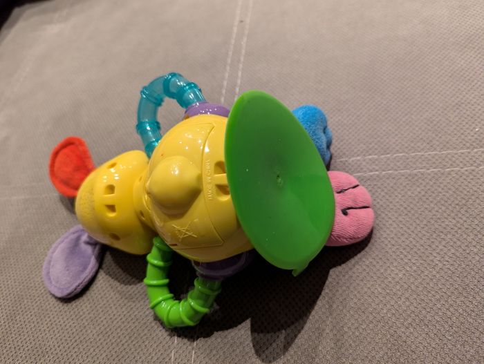 Jouet d'éveil lapin musical et lumineux - photo numéro 3