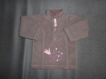 Pull (In Extenso), taille: 9 mois à 0,50 EURO