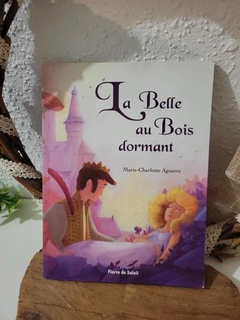 Livre enfant "La belle au Bois dormant" Marie Charlotte Aguerre