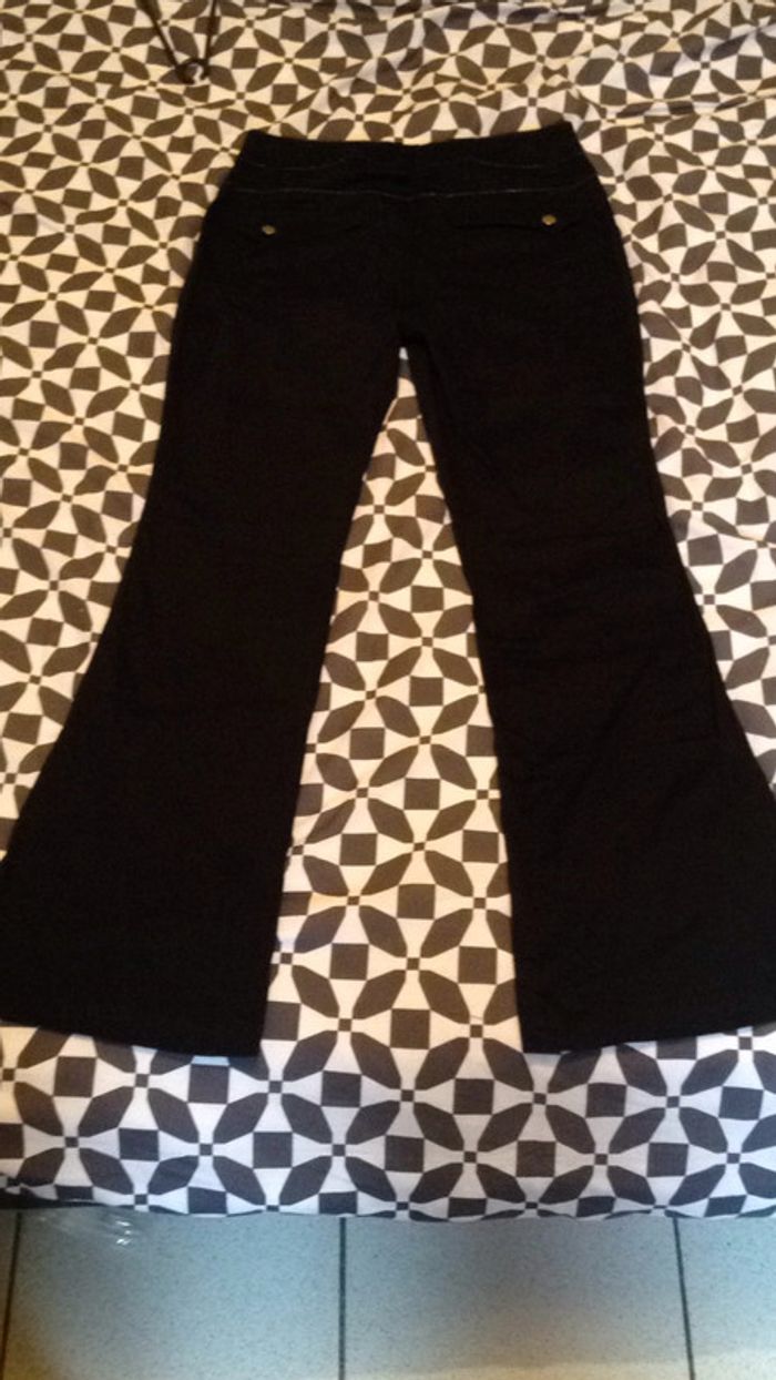 Pantalon noir coutures argentées - photo numéro 2