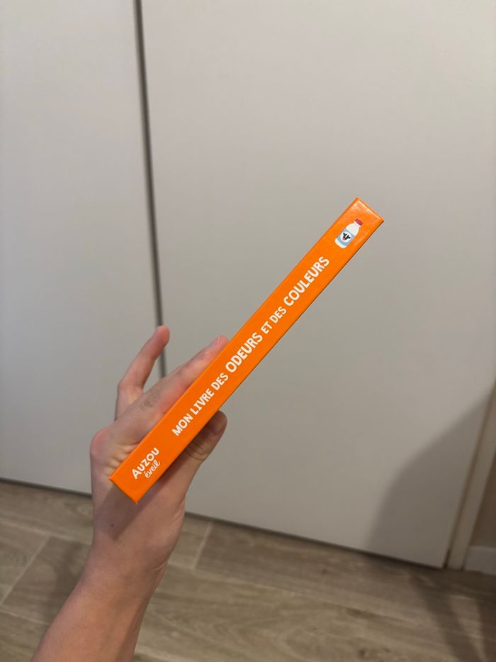 Livre des odeurs - photo numéro 2