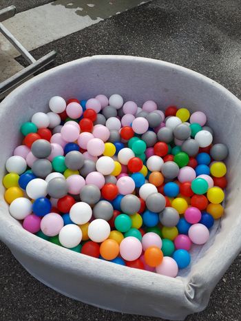 Piscine à balles