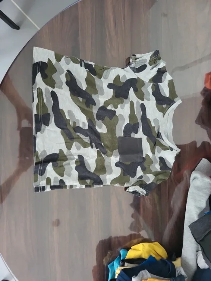 Tee shirt in extenso 8 ans 119 cm