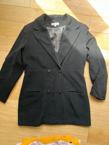 Manteau  noir laine 123 bon état taille 42