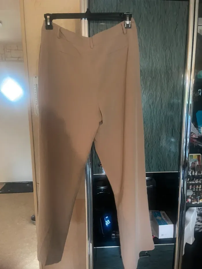 Pantalon costume beige - photo numéro 4