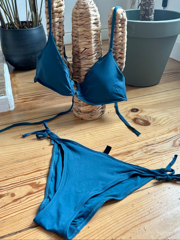 Maillot de bain 2 pièces taille M - photo numéro 3