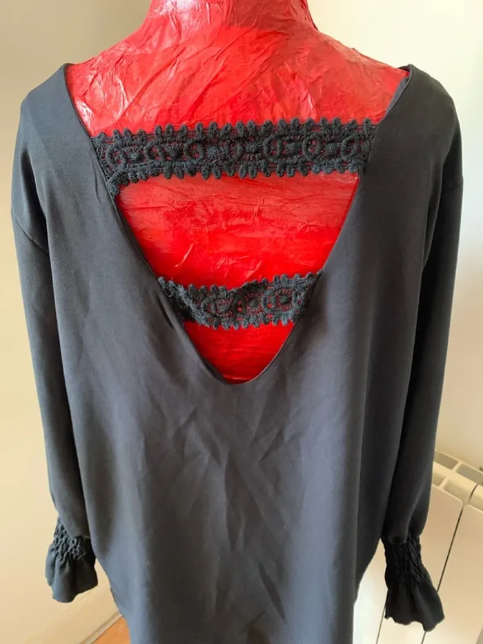 Blouse femme grand taille noire dentelle 48-54 - photo numéro 3
