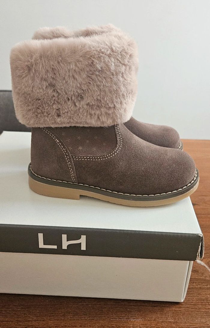 Paire de bottes 25 - photo numéro 4