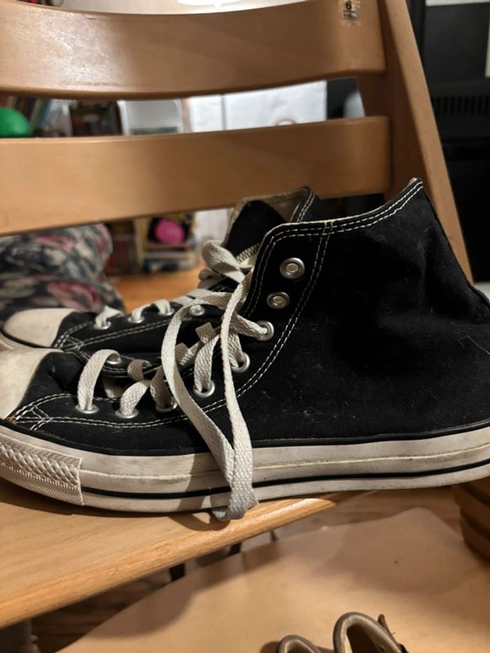 Converses noires taille 42,5 - photo numéro 3