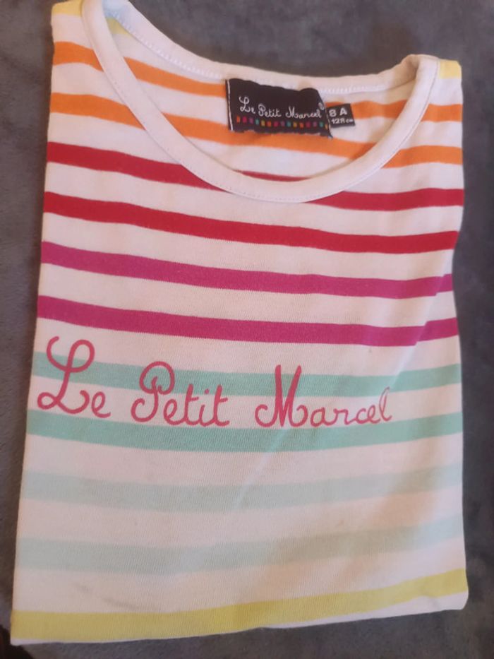 Lot vêtements garçons 8 ans + 1 jouet cadeau - photo numéro 2
