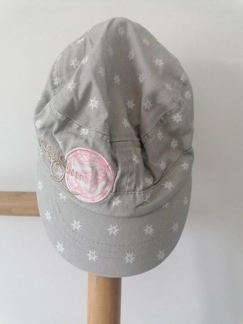 Casquette reine des neiges