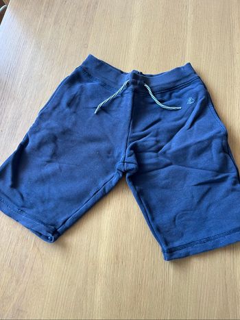 Short Petit Bateau bleu marine 6A TBE