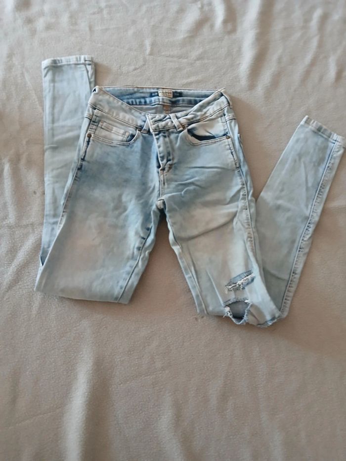 Jeans déchirer femme taille XS - photo numéro 2