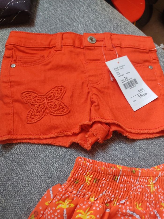 Lot 2 shorts neufs taille 3 ans - photo numéro 2